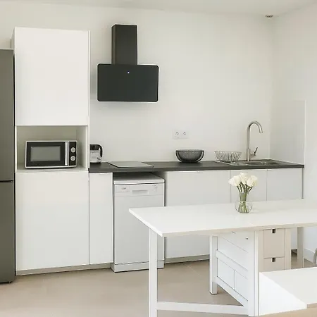 Tatil Evi Maison Moderne Jardin Piscine Et Parking Prives, Pres D'aix Centre